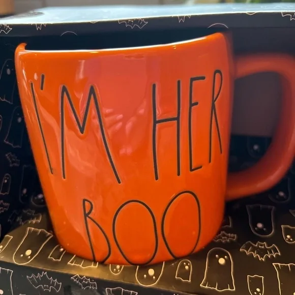 NWT-🎃👻🧙‍♀️ Rae Dunn-I’m Her Boo, I’m His Witch Mug Set - Picture 2 of 4